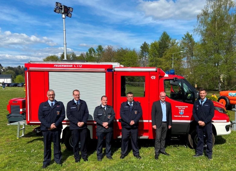 Neues Feuerwehrfahrzeug für Butzweiler Neues Feuerwehrfahrzeug Butzweiler