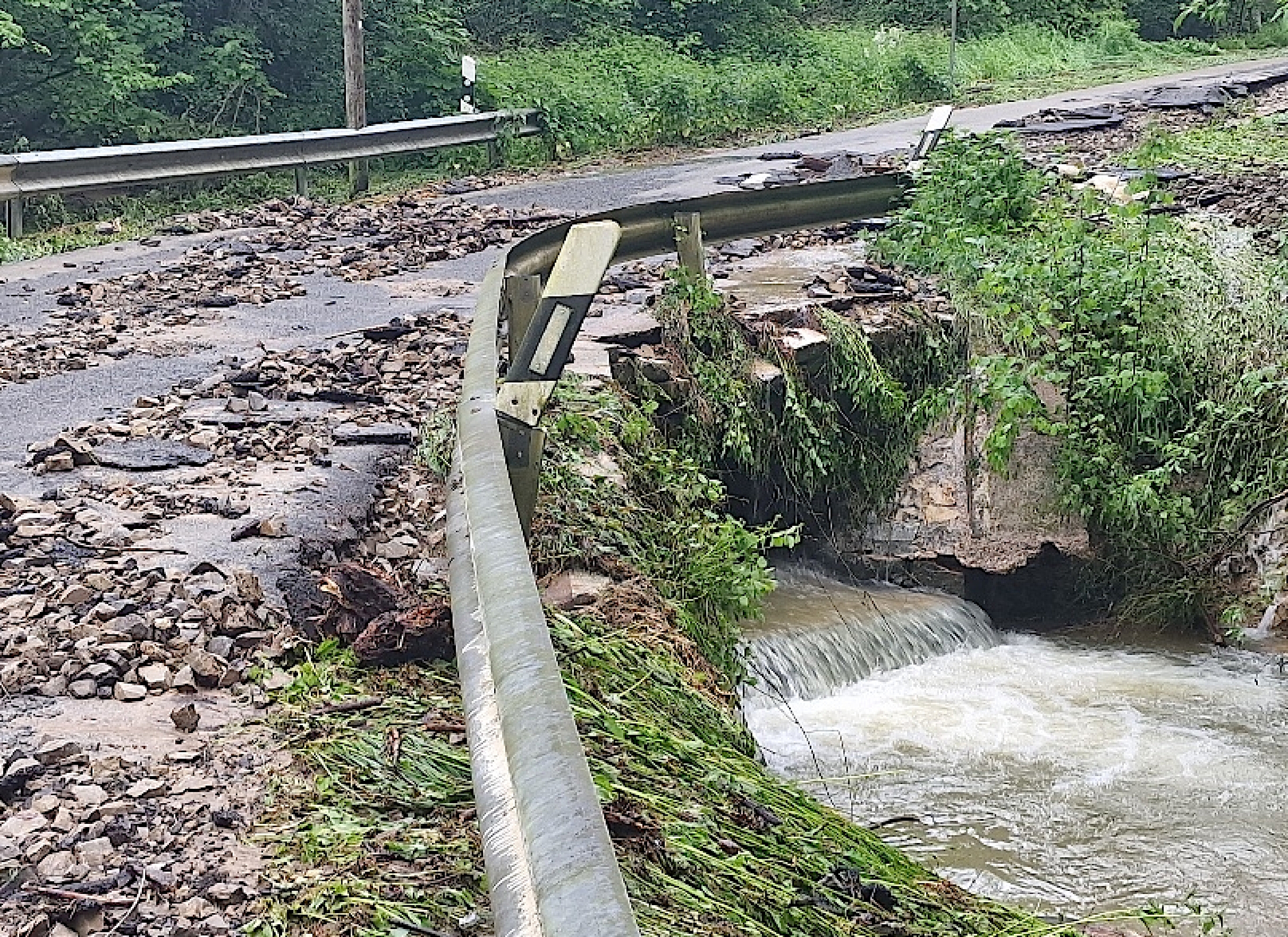 Straßenschäden durch Starkregen