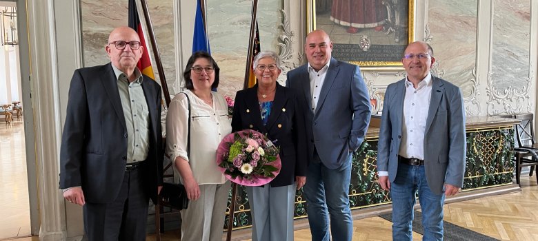 Liselotte Fohl erhielt die Ehrenmedaille des Landes Rheinland-Pfalz für ihr langjähriges ehrenamtliches Engagement. 