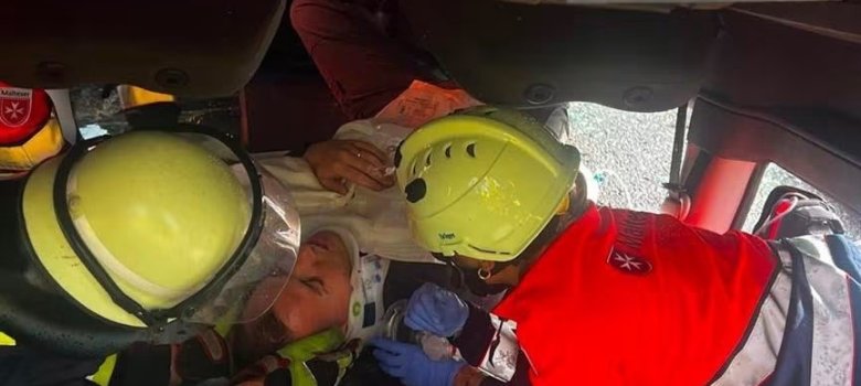 Feuerwehrübung mit einem Freiwilligen